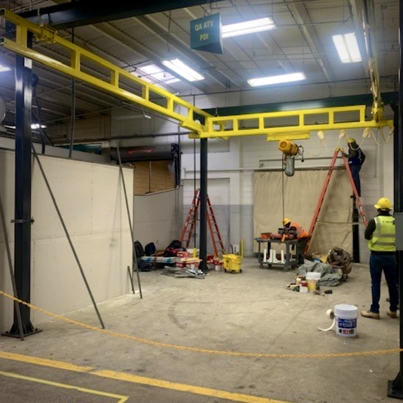 Remodelación de sala de entrenamiento y fachada en planta BRP