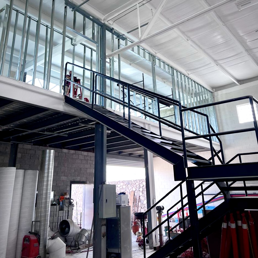 Remodelación de sala de entrenamiento y fachada en planta BRP